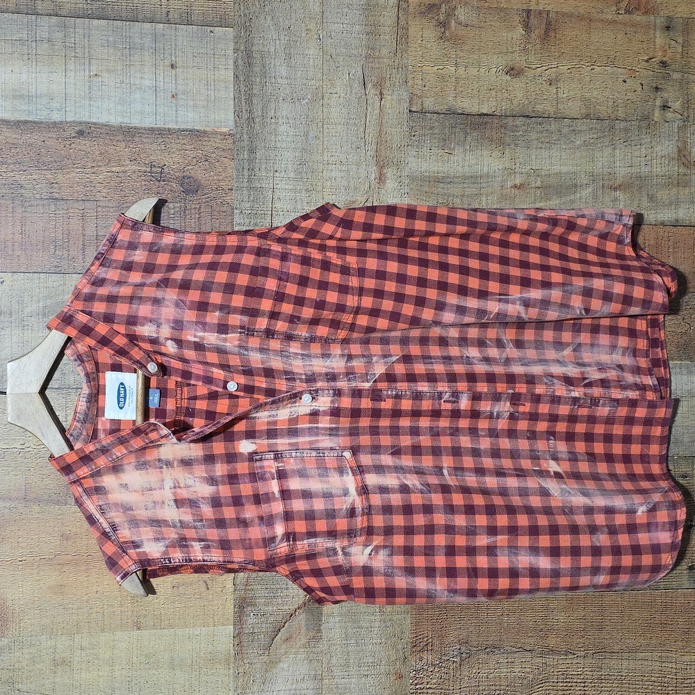Upcycled Casual Button Down Shirt Unisex - Picture 6 of 7